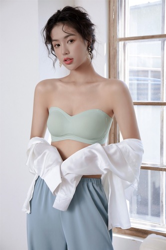 Strapless underwear for women, non-slip, push-up, small breasts, French style, wire-free bra, thin, seamless, invisible wrap, tube top, summer