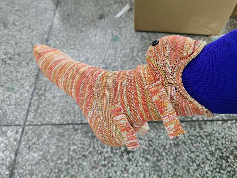 現品爆品knit crocodile socksクリスマスニットワニ靴下サメ靴下厚い保温靴下|undefined