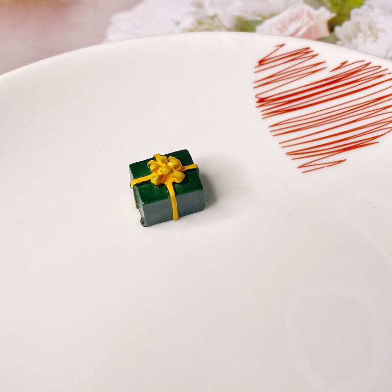 仿真彩色圣诞礼盒奶油胶diy文具盒材料发夹树脂配件手机壳装饰物|undefined