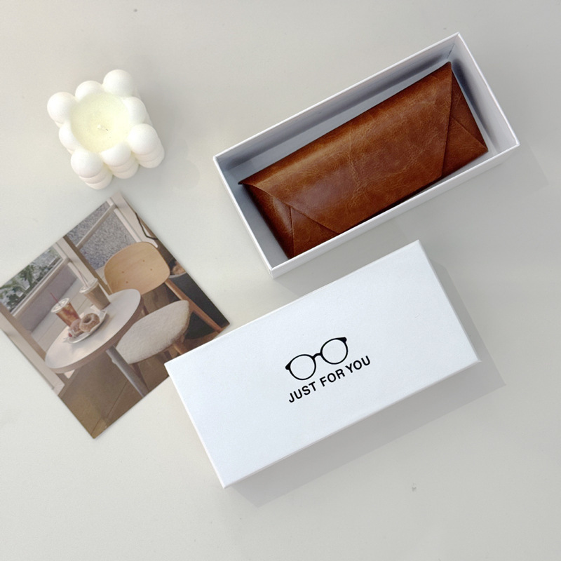 Manufacturer Wholesale High-End Portable Eyeglass Cases, Hard and Pressure-Resistant Outer Packaging Boxes, Simple Flip-Top Eyeglass Cases Manufacturer Wholesale High-End Portable Eyeglass Cases, Hard and Pressure-Resistant Outer Packaging Boxes, Simple Flip-Top Eyeglass Cases