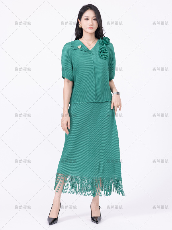 气质女装高级感度假风连衣裙三宅一生褶皱时尚大码两件套百褶长裙|undefined