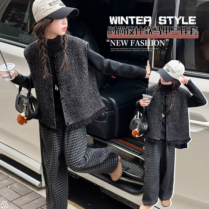 女中童毛呢马甲开衫打底衫套装秋冬2025新款加绒阔腿裤潮酷三件套