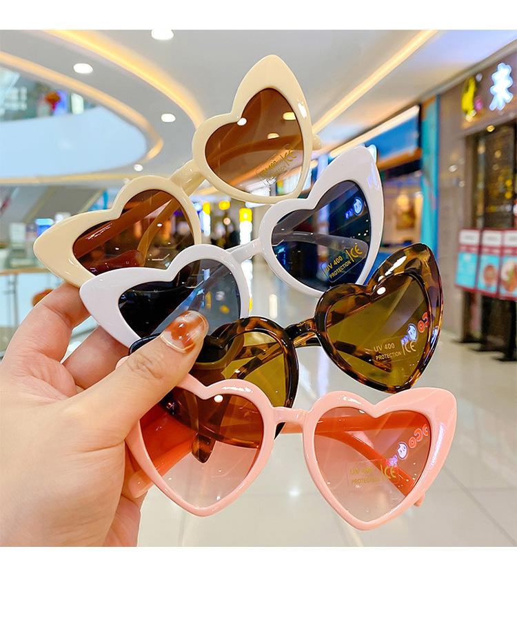 Fashion Heart Shape Ac Special-shaped Mirror Full Frame Kids Sunglasses display picture 3