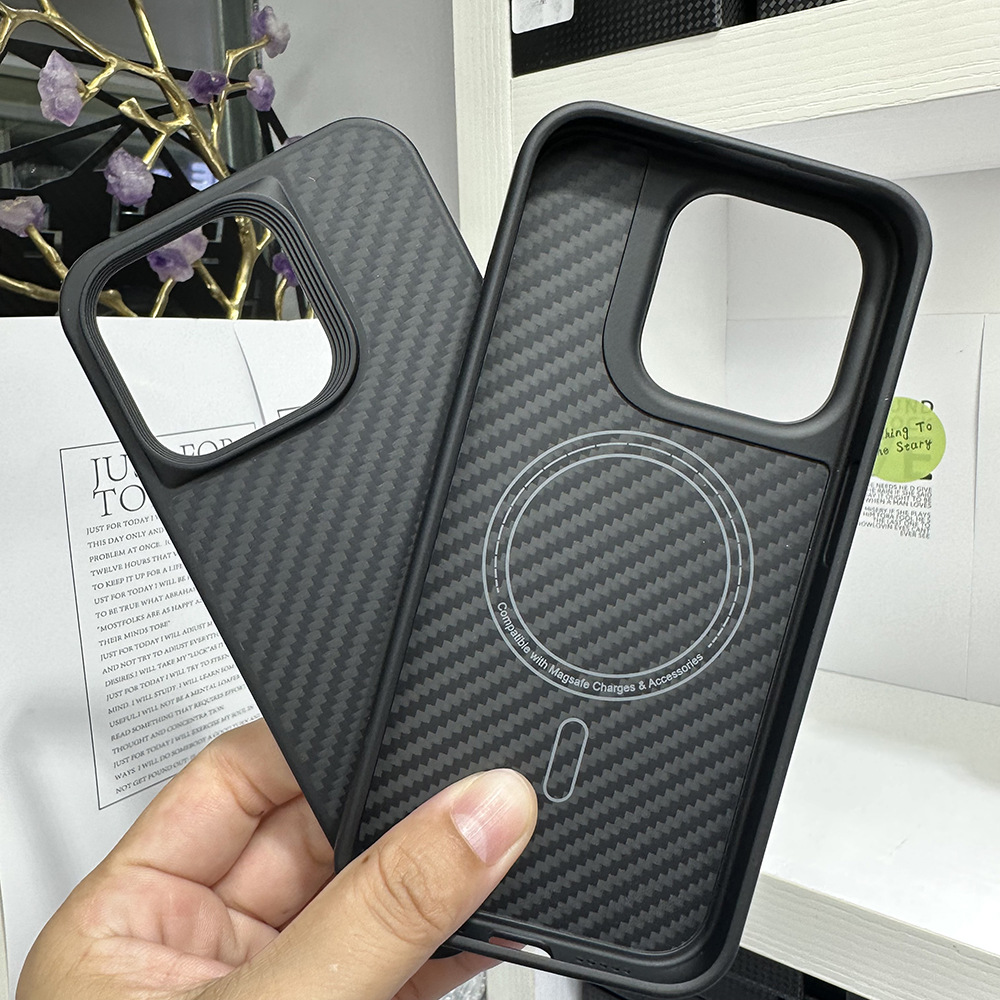 Suitable for iPhone 15 Kevlar phone 15plus magnetic suction 15pro full package 15promax protective case_voghion.com