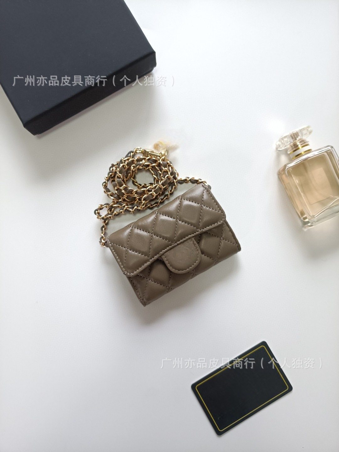 羊皮灰色 / 11.3*7.5*2.1