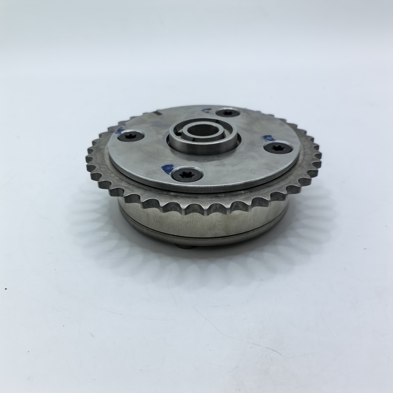 0805K2 0805J0 V753608580 Camshaft Gear Is Suitable for Peugeot 208 308 508