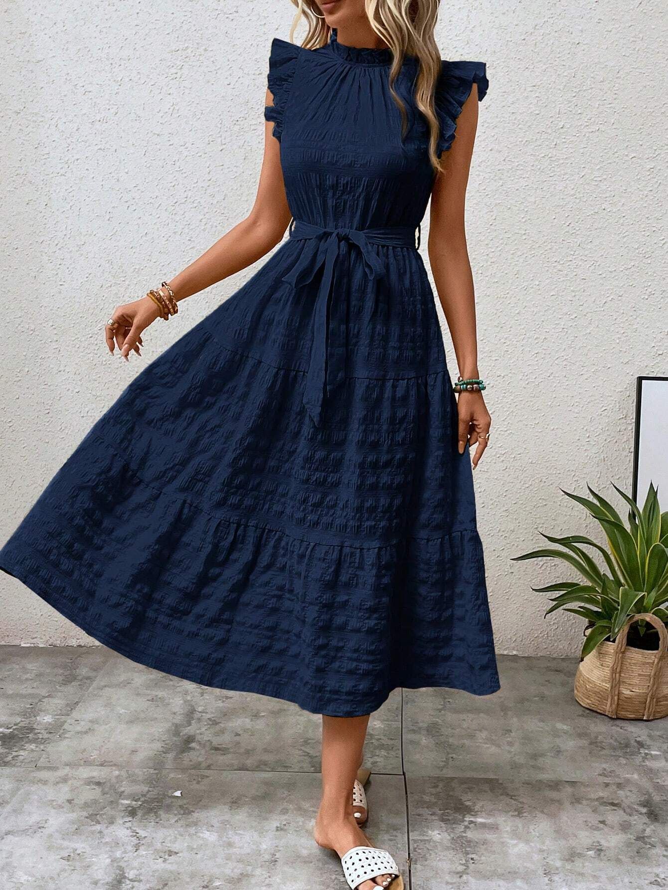 Women's Regular Dress Streetwear Scalloped Neckline Lettuce Trim Sleeveless Solid Color Midi Dress Daily display picture 22