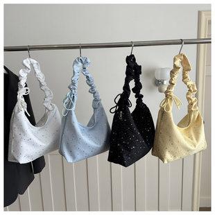 Shoulder bag, capacious one-shoulder bag, western style