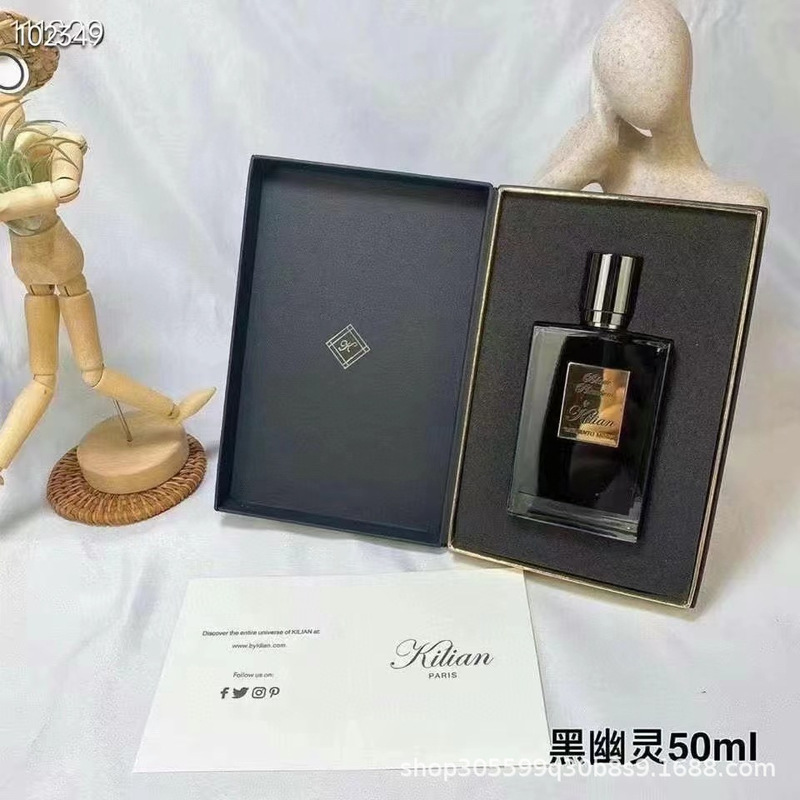 クロスボーダー外国貿易by kiian perfumeクリアン黒幽霊の良い女の子が悪くなりました。|undefined
