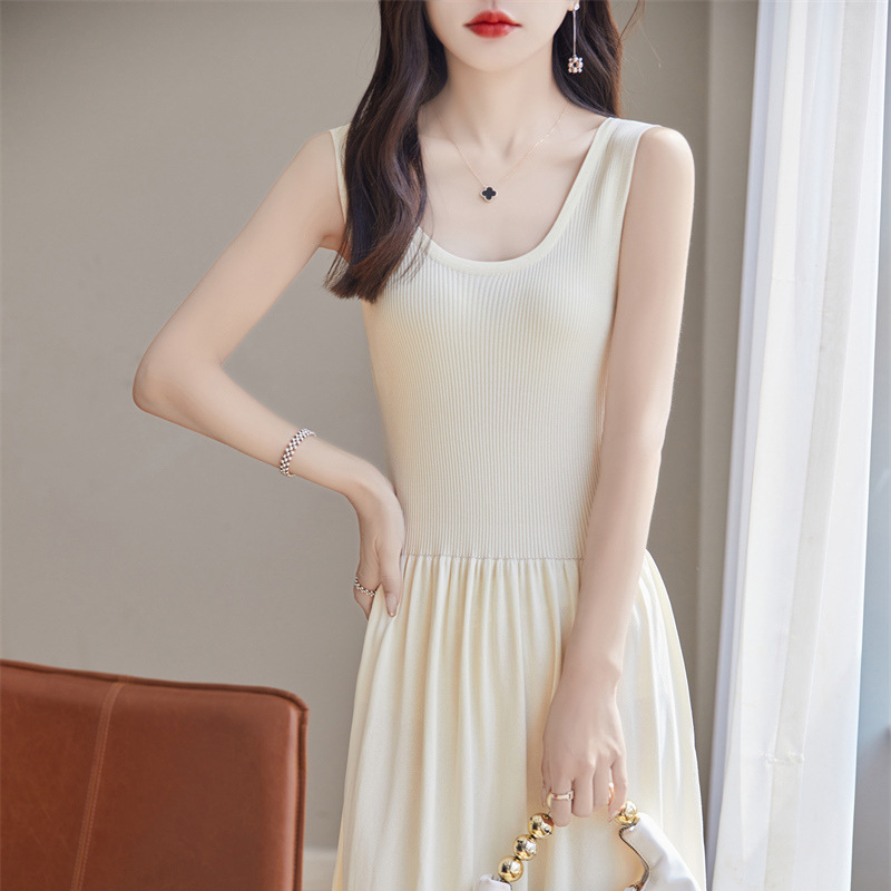2024 Summer New French Style Quzhu U Collar Quzhu Ice Silk Knitted Sling dress Solid Color Drawlength Dress