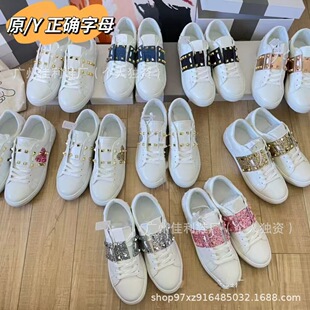 VT�T�С��ЬŮ�ļ��ٴ���Ůͬ���\��Ь������ߕr����H��Ƥ��Ь