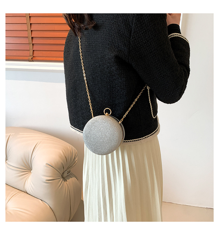 Bolso de mujer 2024 popular de alto aspecto bolso de noche textura simple bolso de hombro de moda todo fósforo bolso de mensajero tejido