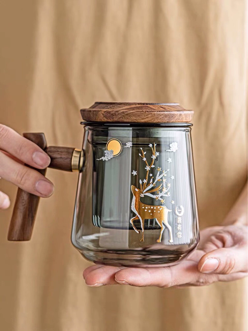 Стекло с высоким borosilicate термическая стойкость, прозрачное чёрное стекло, ореховое стекло, офисная кружка фильтр крепления для чая, разделение воды, сигаретно-серый