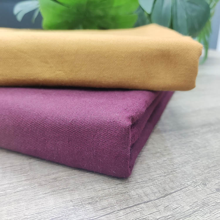 Mayorista de alta elasticidad transpirable suave algodón twill spandex mezcla de bambú tela