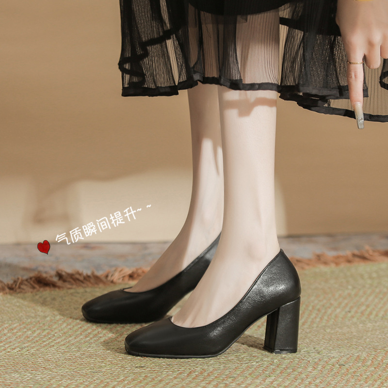 302-11 Shallow High-heeled Shoes Women's New Square Head Thick Heel plus size Women's Plus Fat Widened Work Commuter Shoes