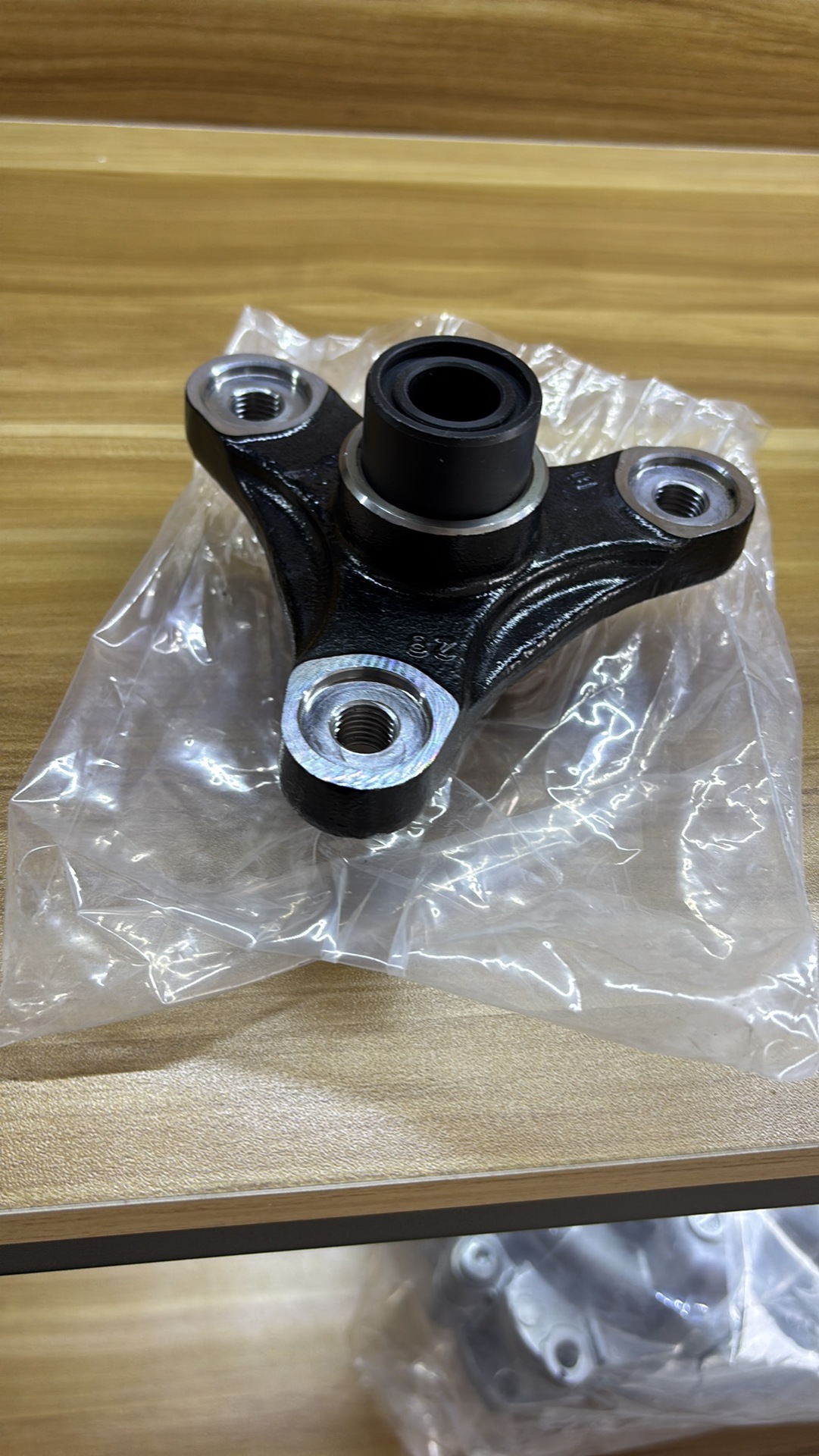 The Rear Differential Flange Is Suitable for Models Such as F15/G12/G20/G30 F10/F02/F07/F18