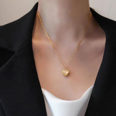 ネットレッドinsシンプルな愛のネックレス女性14k金メッキの小さなデザイン感が真珠ハート型鎖骨鎖卸売り