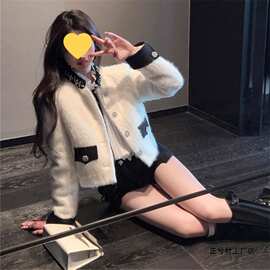 冬季白色小香风毛毛外套女短款气质名媛长袖重工拼接显瘦时尚上衣