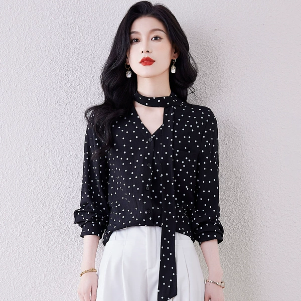 Black polka dots