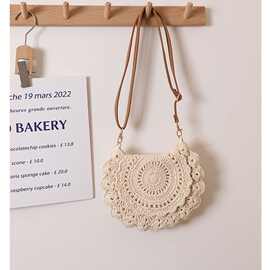 手工编织包包女2025都市简约新款女包纯色镂空串珠流苏单肩腋下包