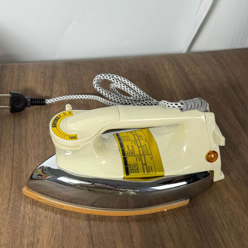 外贸家用2kg电熨斗Electric Iron铁电熨斗调温烫斗手持式平熨|undefined