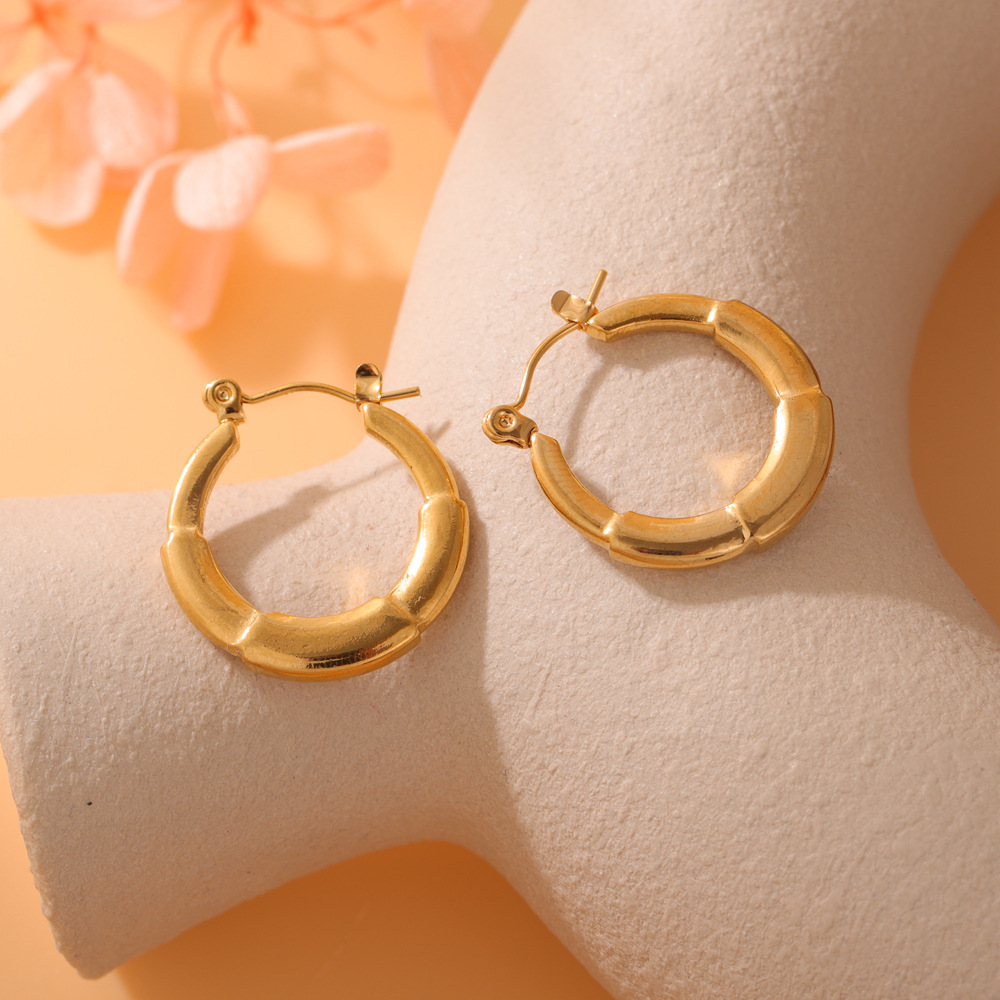Pendientes de acero inoxidable estilo europeo, minimalista y ligero