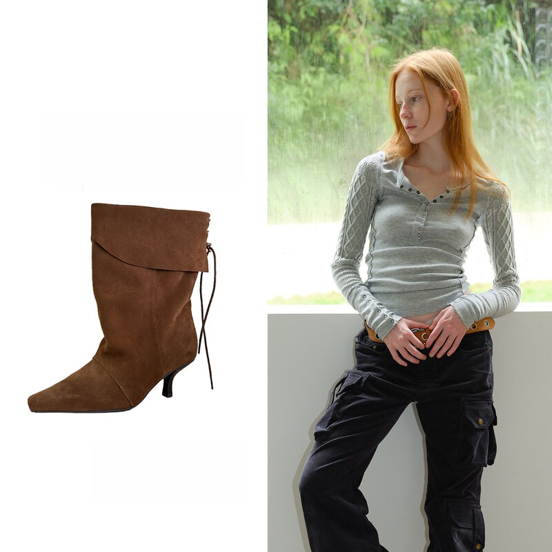 2026 Spring and Summer New Niche Design Brown Pointed-Toe Short Boots for Women, Fashionable Ruched Stiletto Boots