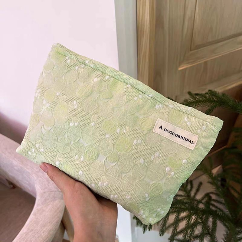 Bolsa de cosméticos de gran capacidad portátil fresco pequeño floral ins bolsa de almacenamiento bolsa de lavado elegante bolsa de almacenamiento jacquard