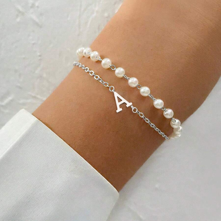 不锈钢26字母吊坠手链仿珍珠双层轻奢高级百搭小香风优雅气质手饰