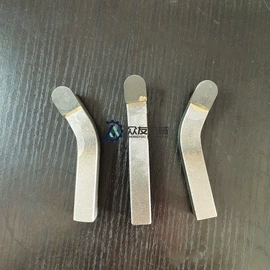 粉碎设备配件;开采选矿设备;工程机械配件