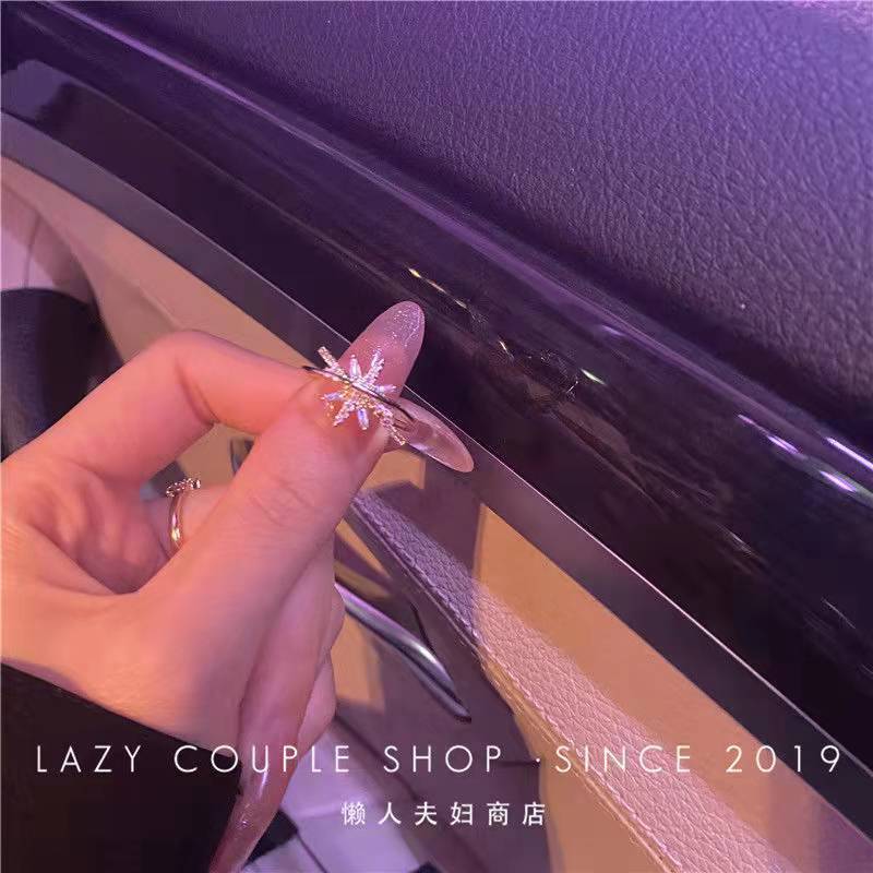 軽奢氷河超白ジルコンブルーリング女性向けニッチデザイン人差し指リングシンプル高級感指輪卸売