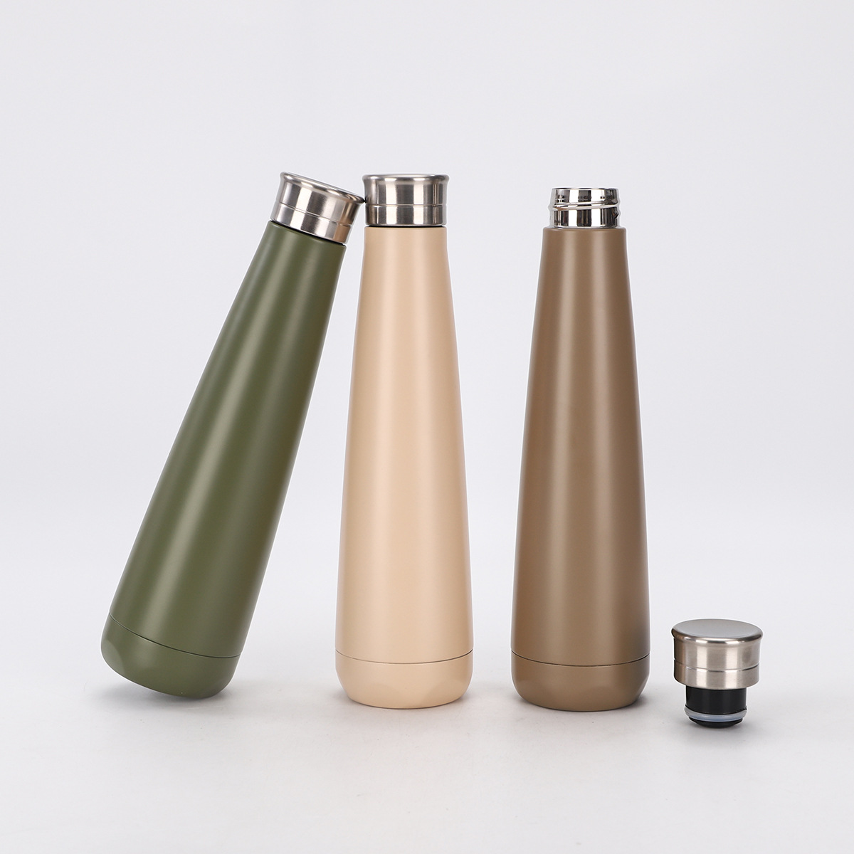 Transfronterizo nuevo 304 botella de cola cónica de acero inoxidable moderna simple taza de aislamiento de mano taza de agua portátil para estudiantes