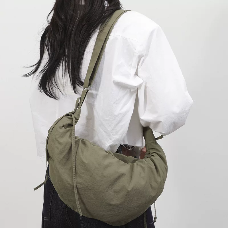 Capacious one-shoulder bag, shoulder bag, Korean style