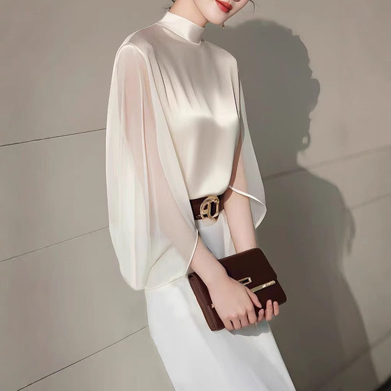 In early spring, a complete set of high-end and capable temperament goddess fan high-end small fragrant style shirt skirt suit