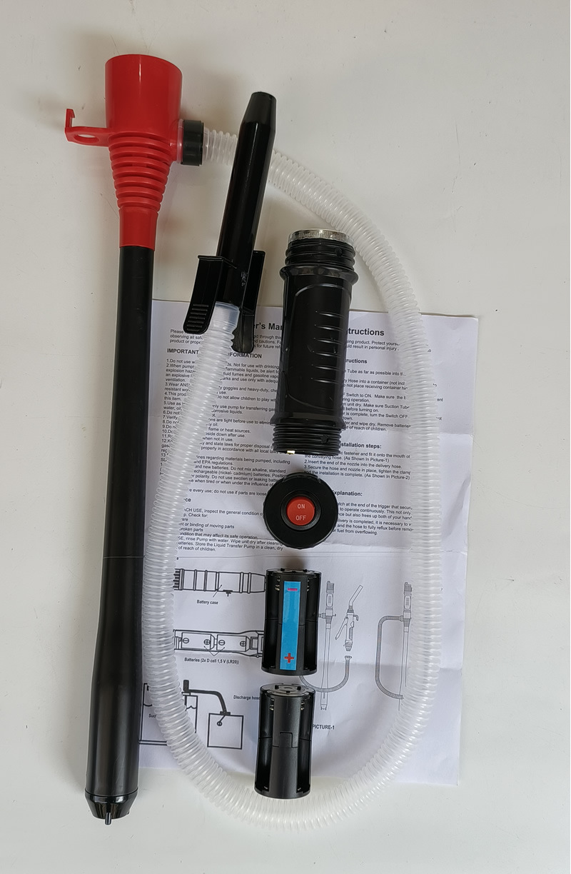 빨간색--작은 총--흰색 튜브