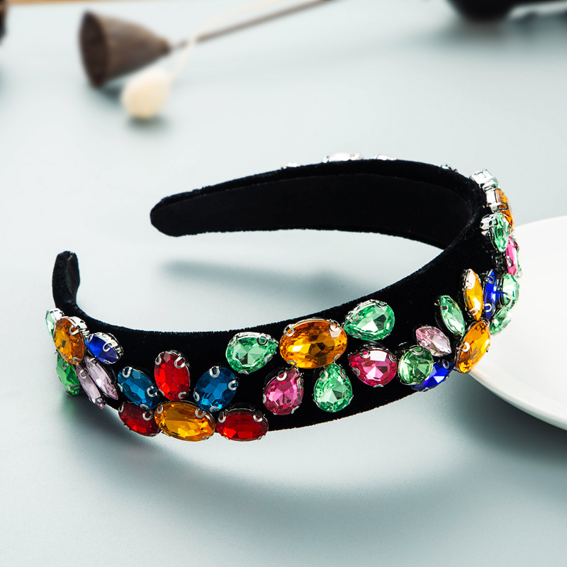 Retro Baroque Geometric Acrylic Headband Rhinestone Hair Accessories display picture 4