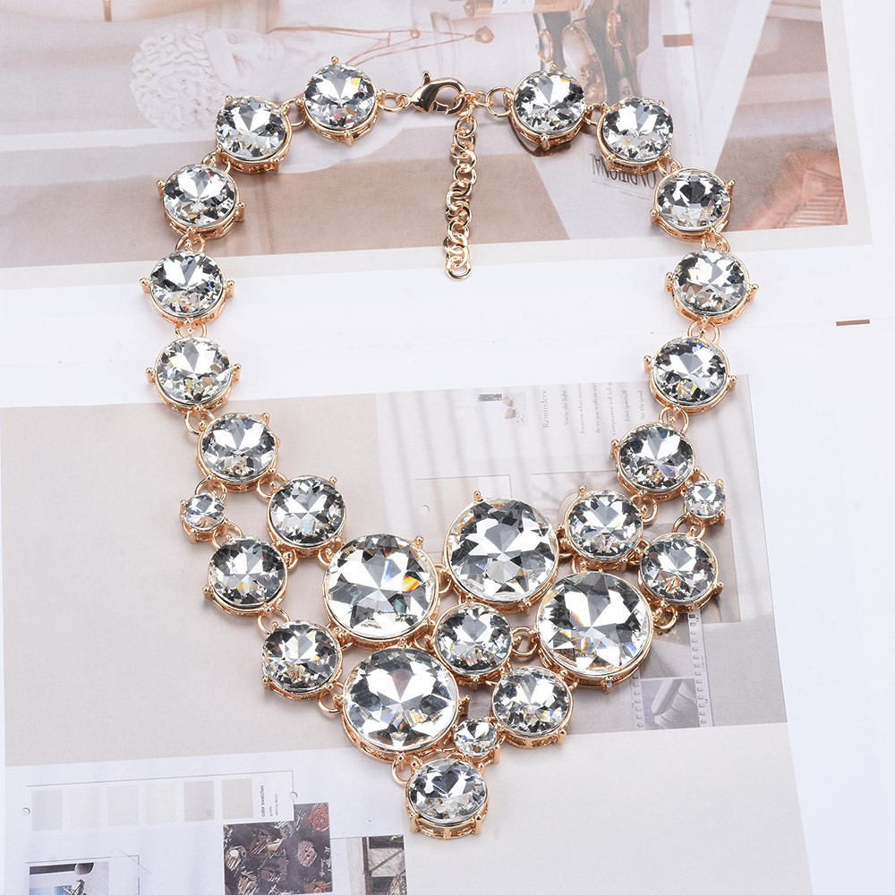 Exaggerated Round Alloy Inlay Glass Women's Necklace display picture 5