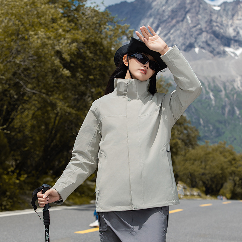 Capa de asalto de cáscara dura al aire libre hombre 3 - en - 1 chaqueta de alta gama mujer a prueba de viento impermeable a prueba de lluvia tormentosa ropa de montaña turística