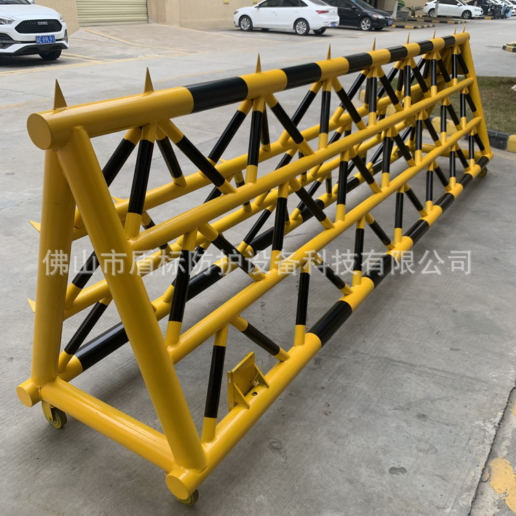 电动伸缩拒马可移动护栏学校部队门口路障防冲撞交通拦车防撞拒马-阿里巴巴