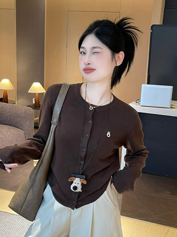 学院风韩系设计感刺绣针织开衫秋季新款女装毛衣气质外套百搭上衣|undefined