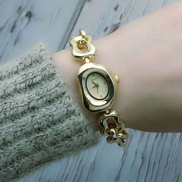 universal bracelet