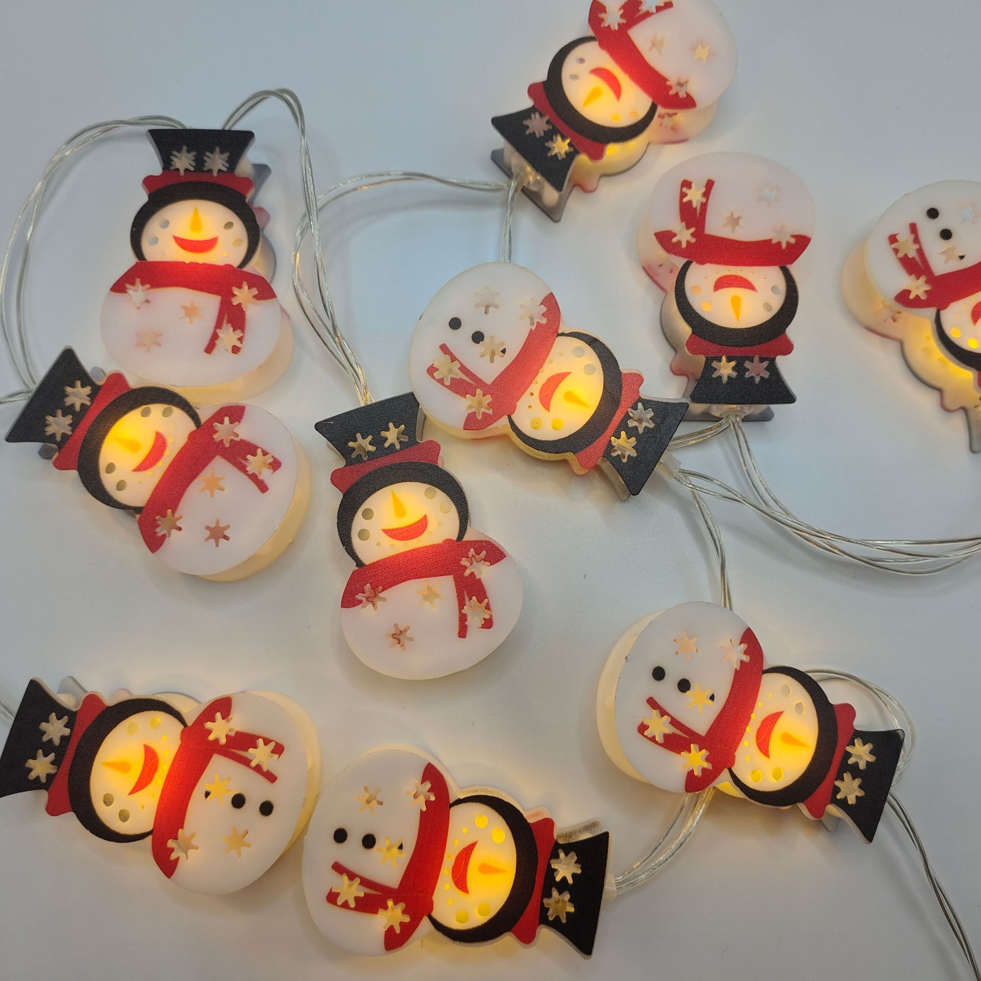 Decoración de Navidad lámparas LED de colores cadena creativa de doble cara muñeco de nieve árbol de Navidad escena de diseño colgante pequeño colgante