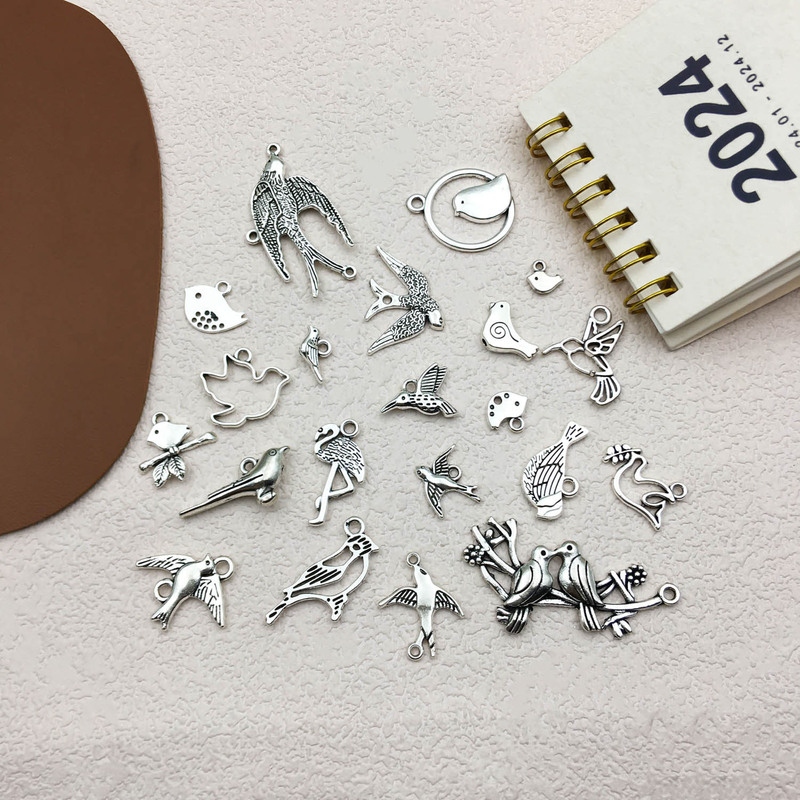 Mixed 22 Models of Bird Swallow Flamingo Alloy Ancient Silver Necklace Pendant DIY Handmade Accessories Bird Pendant Material Mixed 22 Models of Bird Swallow Flamingo Alloy Ancient Silver Necklace Pendant DIY Handmade Accessories Bird Pendant Material