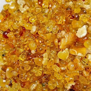 [Natural Raw Amber Beeswax] Russian Chicken Oil Yellow Accessories with Exquisite Carving and Live Broadcast Benefits