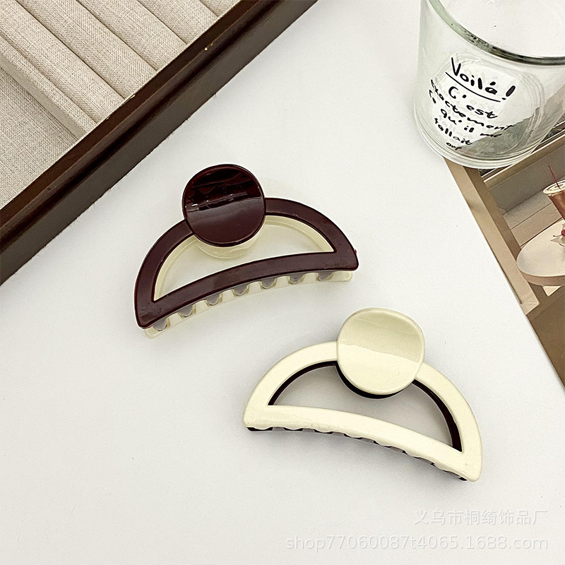 Gran clip de tiburón para el cabello, agarre fuerte, estilo simple y elegante, accesorio trasero para mujeres, proveedor directo de Yiwu