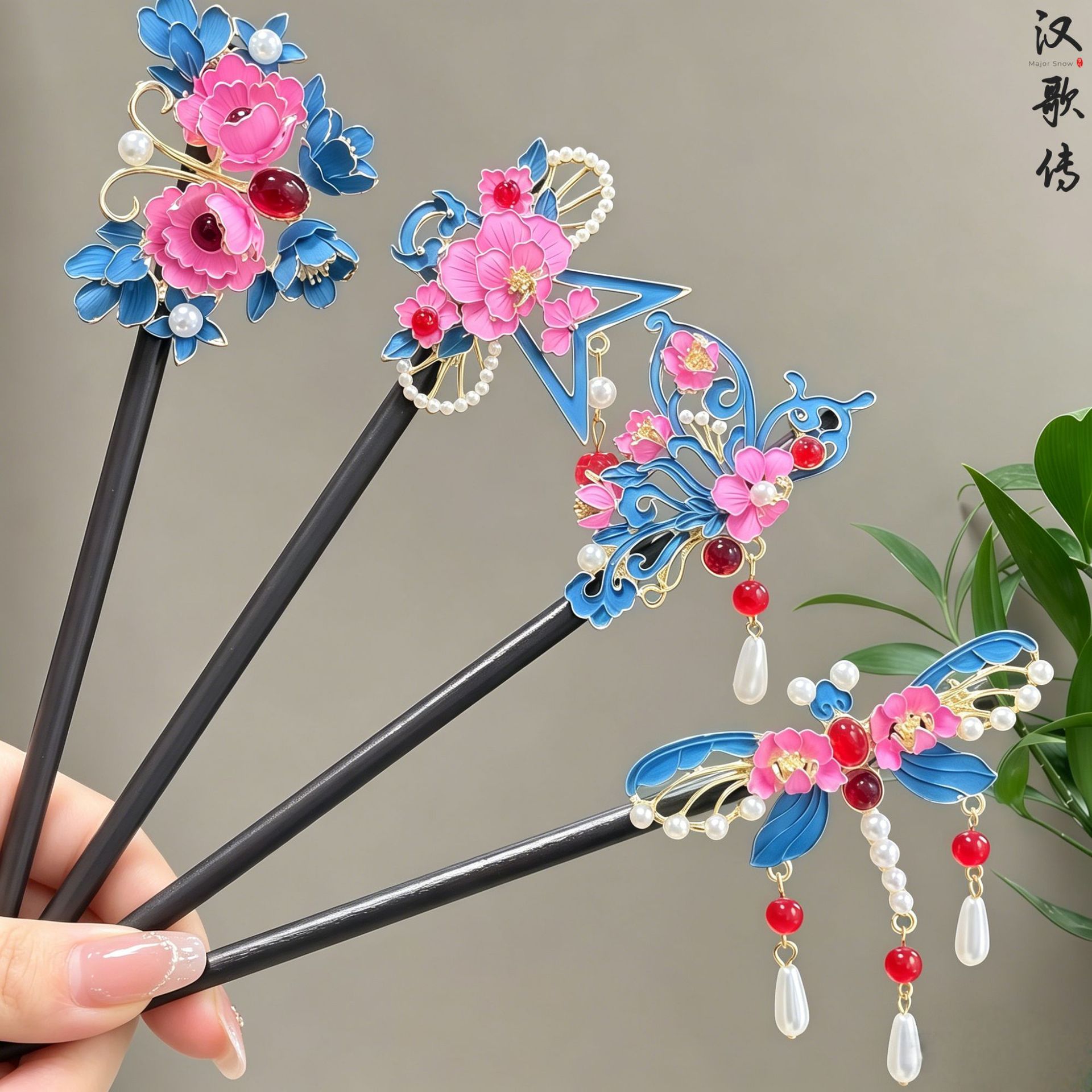 New Chinese-Style Butterfly Wooden Hairpin with an Ancient and High-End Feel, Suitable for Hanfu and Cheongsam, for Daily Hair Styling, Hairpin Wholesale