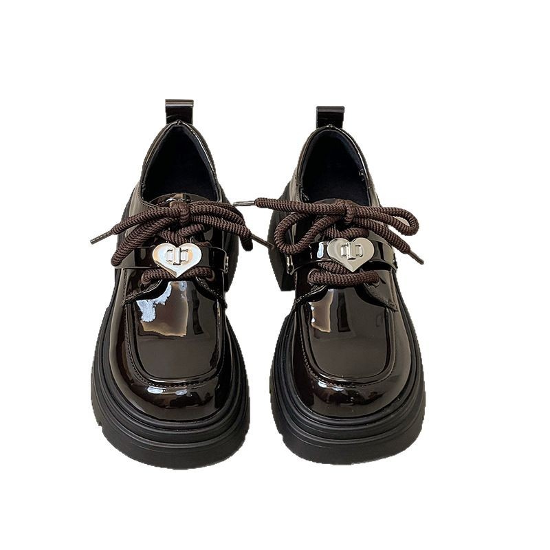 Pequeños zapatos de cuero para mujeres 2025, nuevo estilo de primavera francesa arco retro estilo británico suela gruesa aumentó los zapatos Mary Jane Lefour