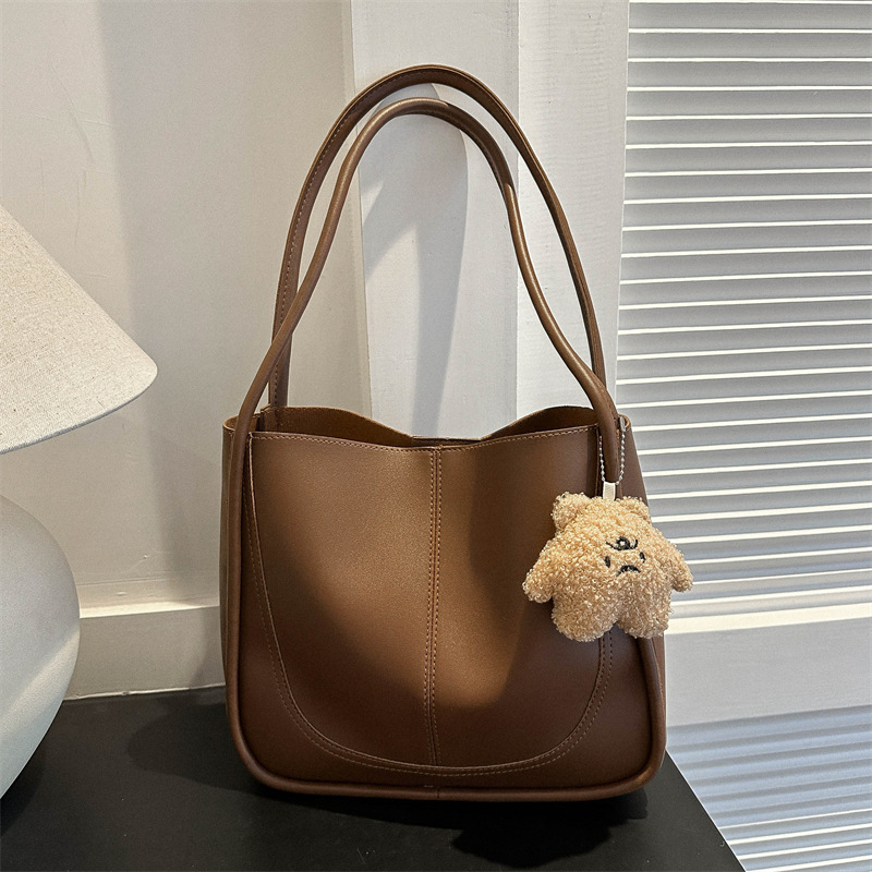Retro de gran capacidad de cercanías texturizado bolso de hombro para las mujeres 2023 otoño e invierno nuevo todo partido bolsa casual bolsa de moda