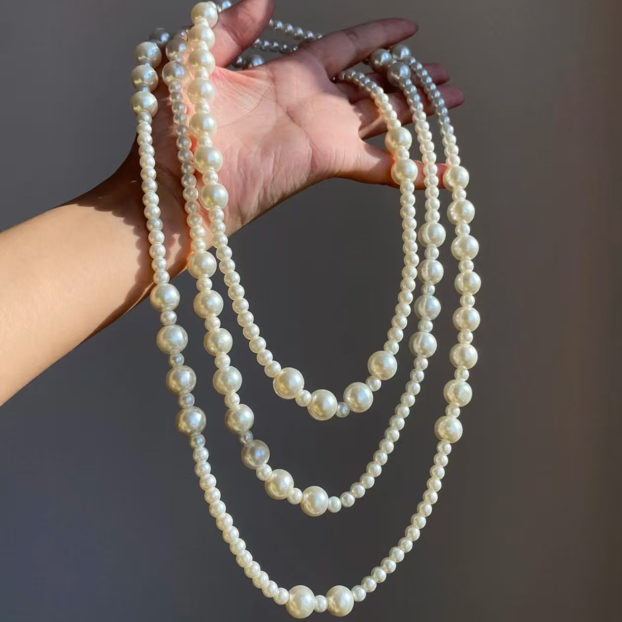 Retro demi-season necklace pearl