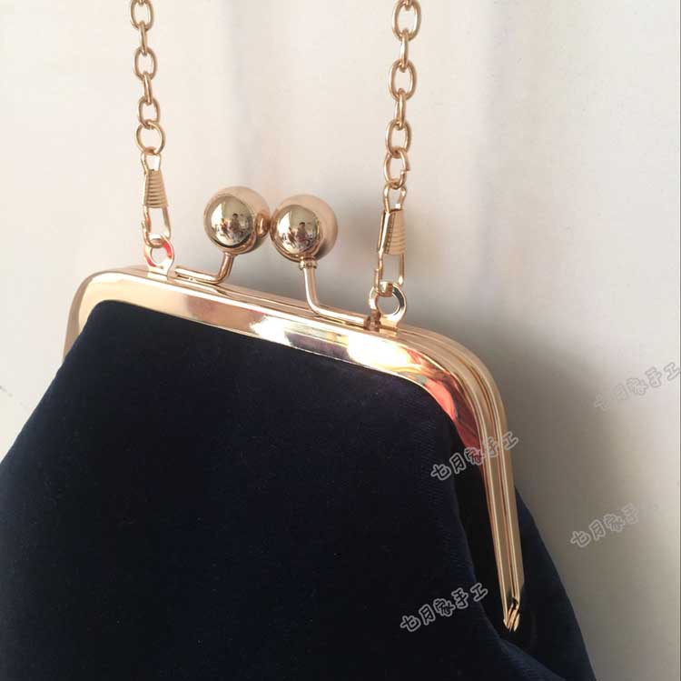 8429302561_1579653665